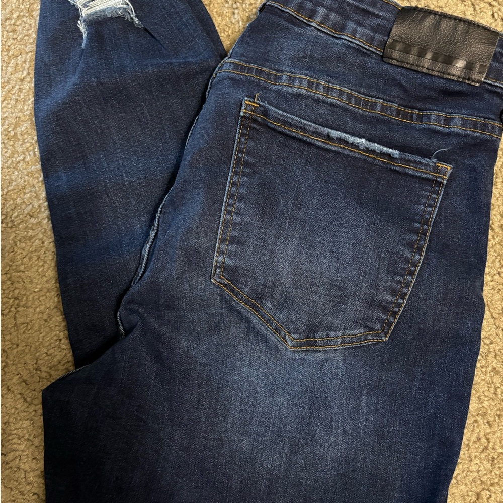 Helena Blue Ankle Cropped Jeans with Distressed Details